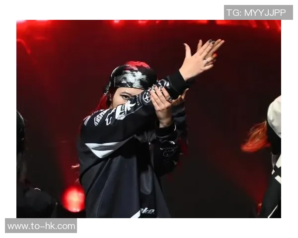 重庆街舞队灵活性创新高引领街舞新潮流展现无限可能