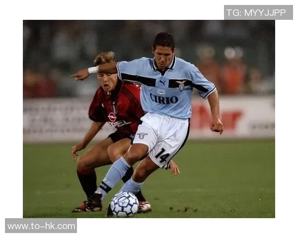 世界杯决赛:AC米兰逆转尤文图斯帽子戏法点燃全场激情解析 世界杯决赛:AC米兰逆转尤文图斯帽子戏法点燃全场激情解析